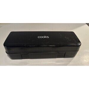 COOKS Electric Knife With Case And 2 Blades - Excellent Condition